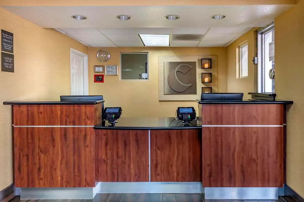 Hotel Comfort Inn & Suites Near Universal - N Hollywood - Burbank Los Angeles